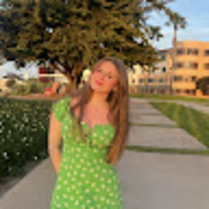 Meet your Posher, Avery